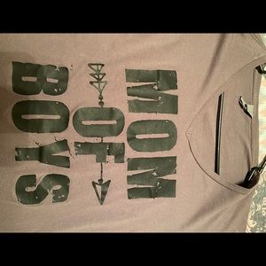 Mom of boys tee